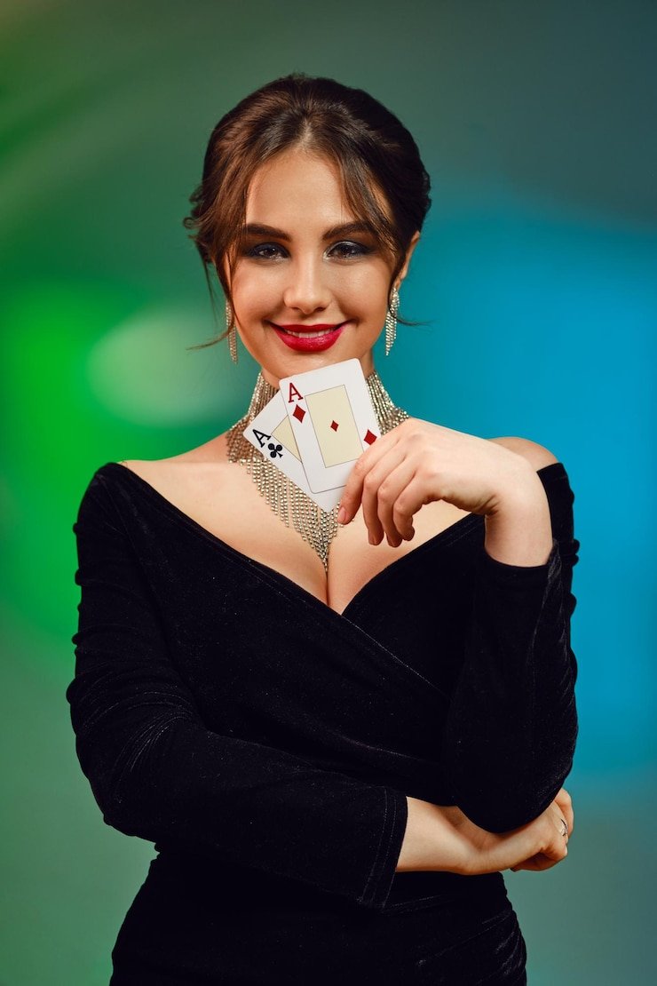 Live dealer table streaming with multi-camera feed